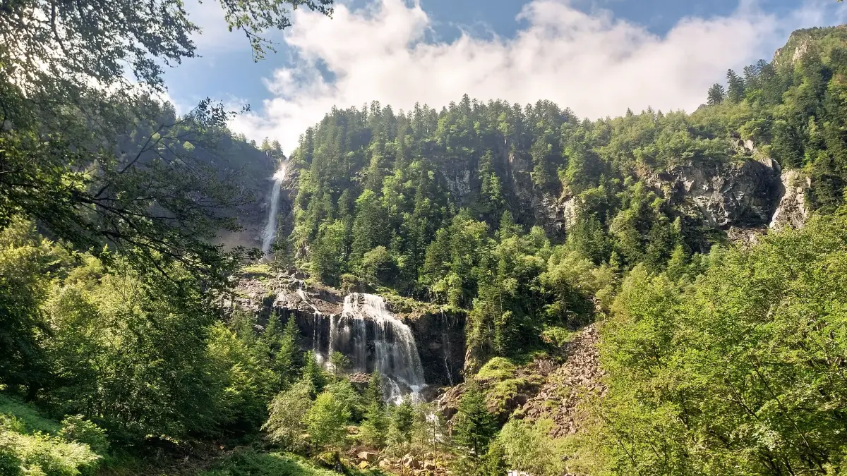 CASCADE-ARS-PYRÉNÉES